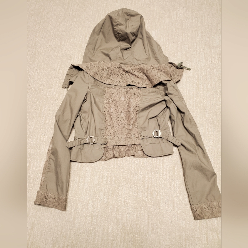 Lace spring jacket - Picture 3 of 5